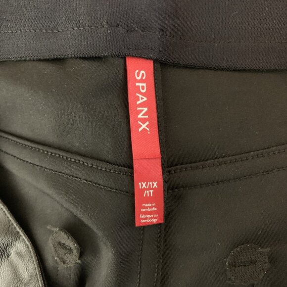 Spanx Womens 1X Petite Pants NEW Black Faux Leather Slim Straight Leg Stretch - Picture 2 of 16